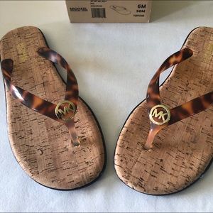 Michael Kors Jet Set Jelly Flip Flop Sandals Tortoise Size 6
